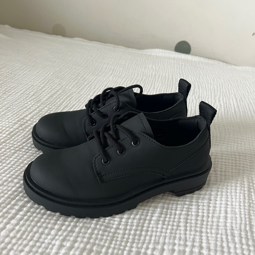 Zara Boys dress/school shoes